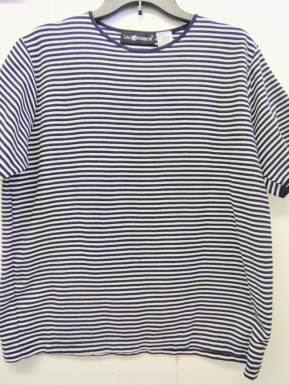 Sag Harbor Navy and White Striped Tee Ladies Size L